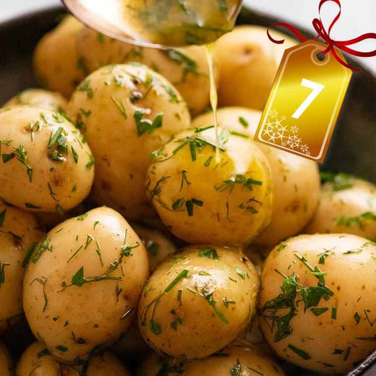 婴儿土豆用黄油和草本gydF4y2Ba